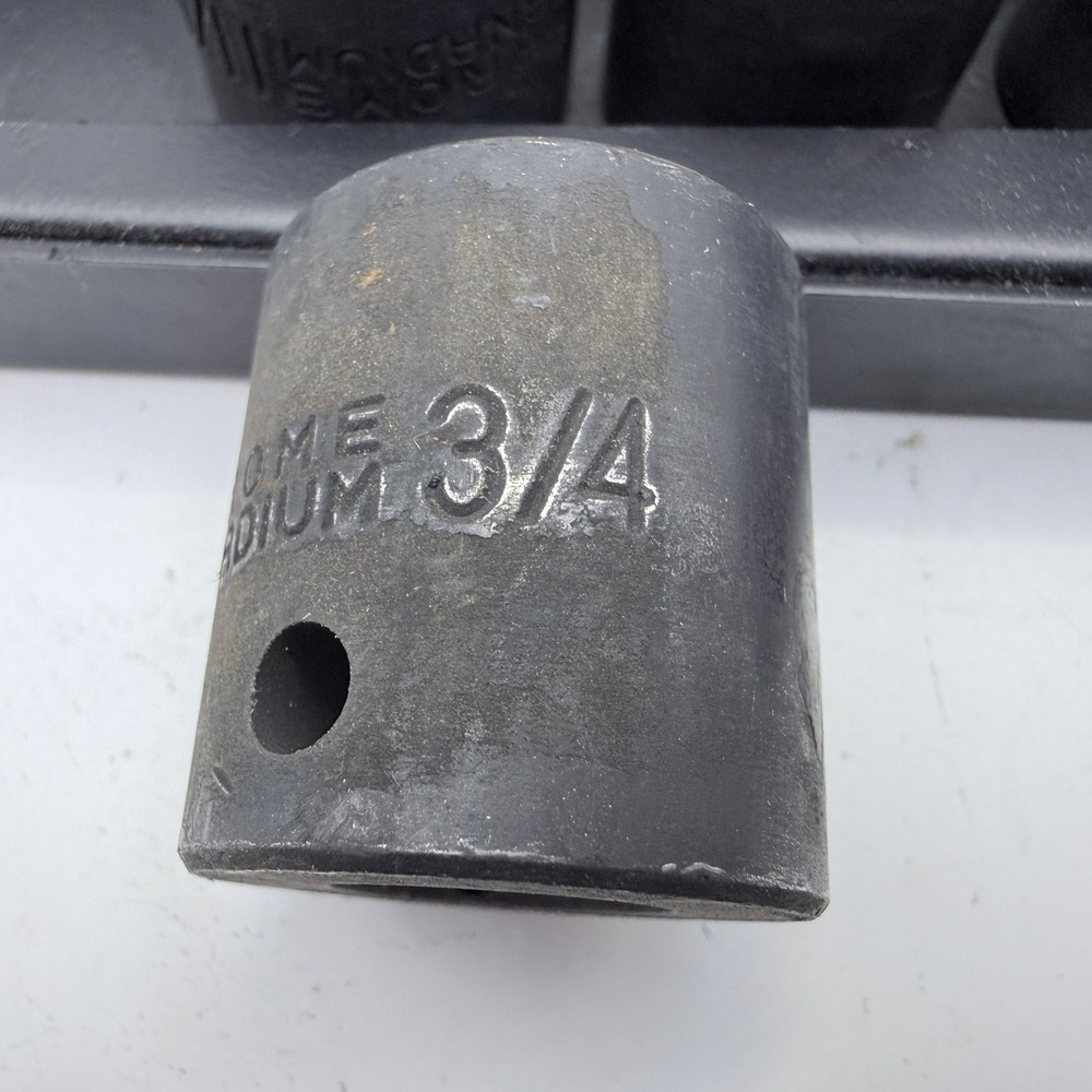 Pittsburgh Impact Socket Set 8 Piece  SAE 5/16-3/4 Shallow 6 Point 1/2 Drive - Picture 4 of 5